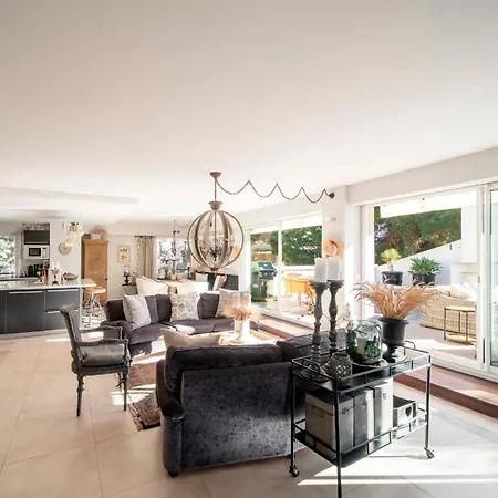 Apartment Luxury - Pretty 3 Bedroom To Rent With 50m Terrace