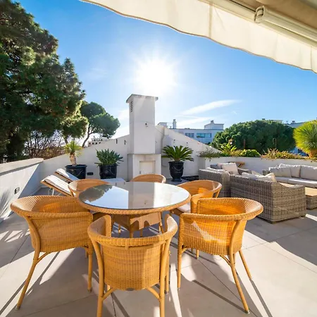 Luxury - Pretty 3 Bedroom To Rent With 50m Terrace Apartment *